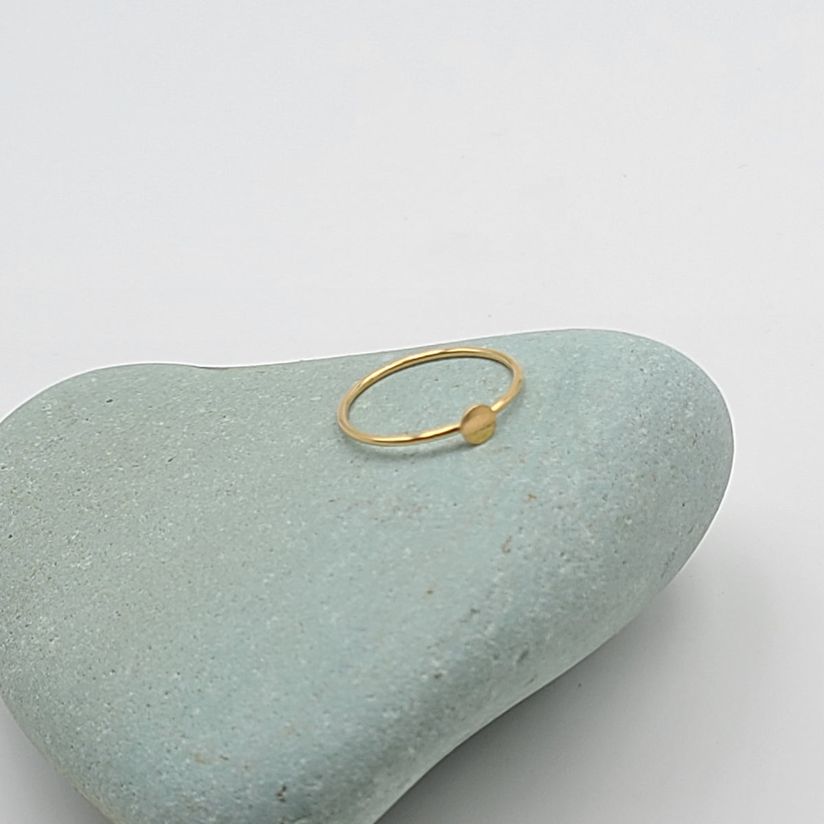 14k GOLD FILLED Disc Band Delicate RING, Tiny Circle & Simple Wedding Band Every Day Stackable Ring