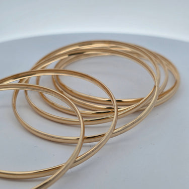 Set Of 7 Bangles- Durable Gold Plated Stackable Bangle Bracelets Perfect For Women And Bridesmaid Gift