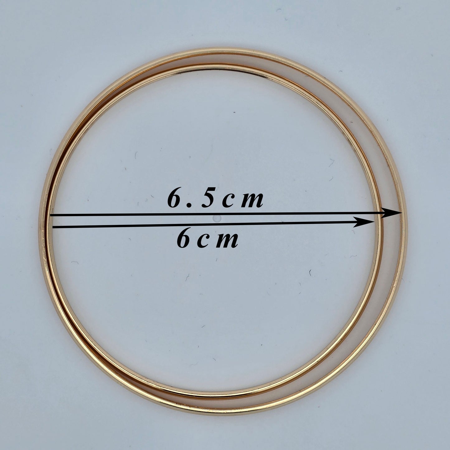 Set Of 7  Bangles- Durable Gold Plated Stackable Bangle Bracelets Perfect For Women And Bridesmaid Gift