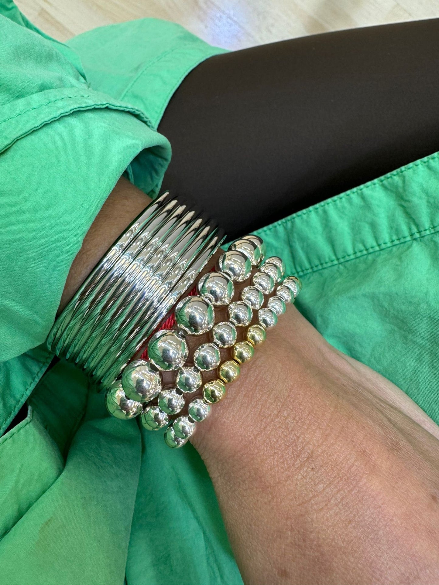 Set Of 7  Bangles- Durable Gold Plated Stackable Bangle Bracelets Perfect For Women And Bridesmaid Gift